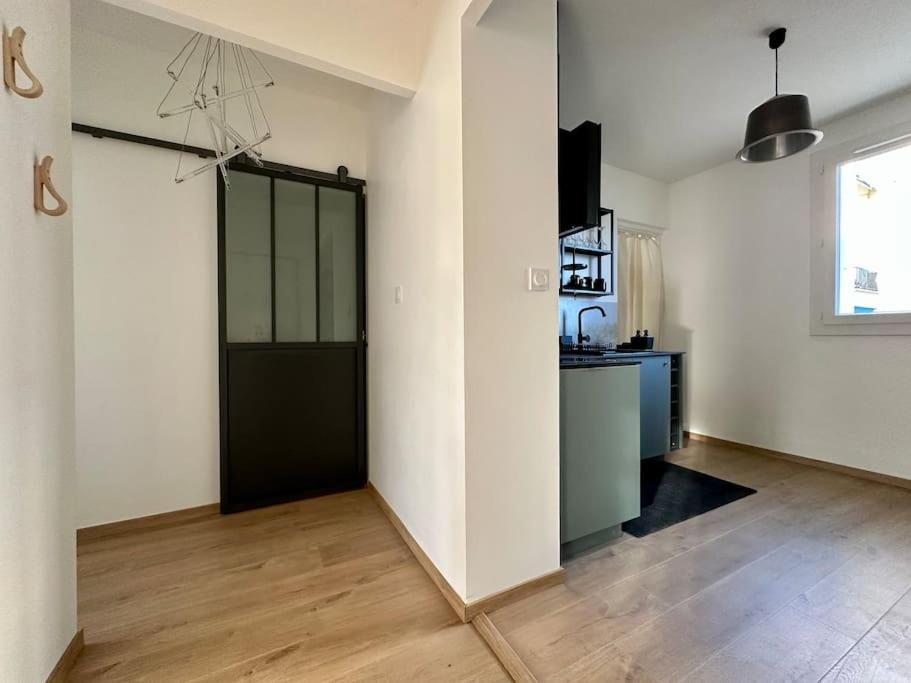 Le Lutz Apartment Ним Екстериор снимка