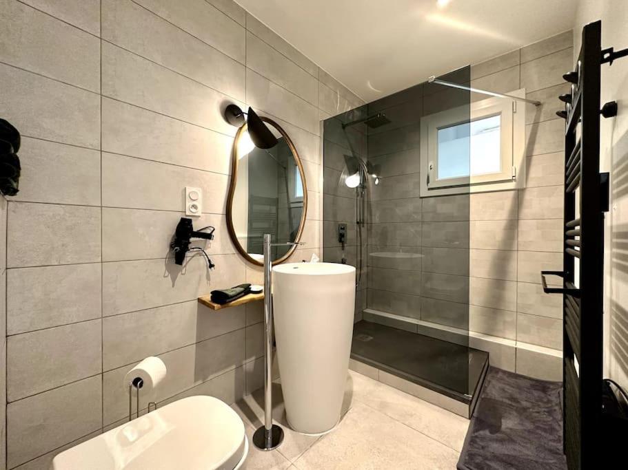 Le Lutz Apartment Ним Екстериор снимка
